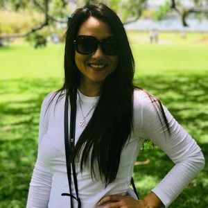 Meet your Posher, Raisa